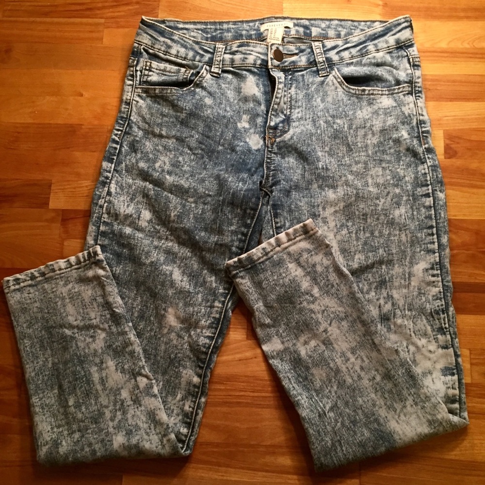 Light Acid Wash Jeans